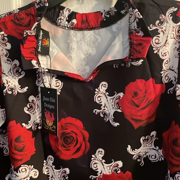 Jane Chic Designs The Classic Rose Top - Picture 10 of 10